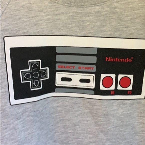Nintendo Old School Controller sweatshirt size med - Picture 2 of 4